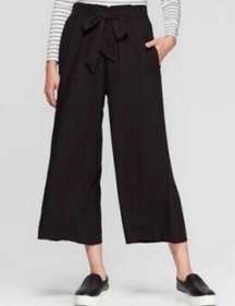 NWOT  Black Tie Waist Cropped Wide Leg Pants