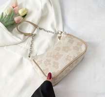 Purse / Hand Bag