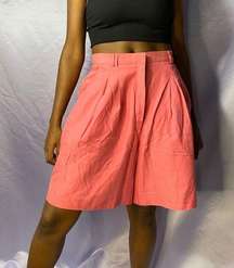 Vintage  90s High waisted pink bermuda shorts