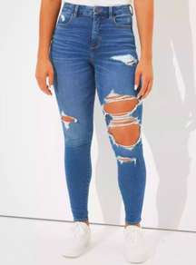 Ripped High Rise Jeans 