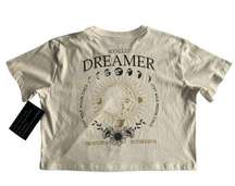 Vivre La Vie Oversized Moonlight Dreamer Cropped Shirt
Size M 
100%‎ Cotton