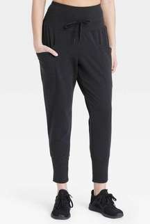 NWT All In Motion Black High Waist Drawstring Jogger Size M