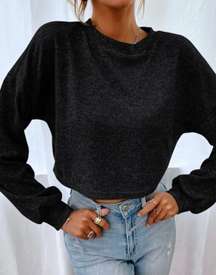 Black cropped long sleeve/sweater