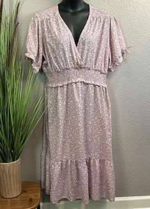 Hint of blush light lavender floral, V-neck spring/summer dress size 3X