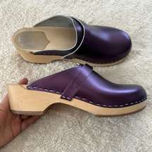 Sandgrens Swedish metallic purple wooden clogs size 41