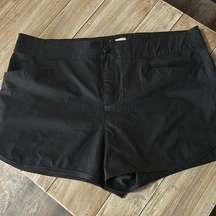 Magellan fish gear shorts Size Large Black Lightweight Size Large