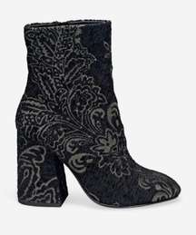 NEW  Fedora Embroidered Heel Boots