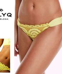 New. Pilyq lace fanned full bikini bottoms. Medium