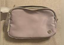 EUC LULULEMON BELT BAG