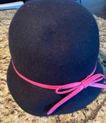 Wool Hat Navy Blue With Pink 