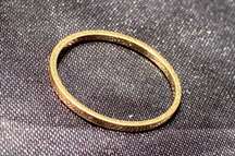 Size 8.5 - Gold Tone Metal - Premium Alliance Ring 