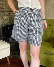 Vintage gingham black and white Bermuda shorts high rise pleated
