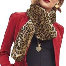 NWT  CAbi Bundle Up Scarf Faux Fur One Size