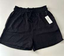 NWT Snowflake Black Cotton Bermuda Shorts