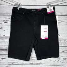 Faith Jeans Woman NWT Size 20W Black Denim Hi-Rise Skinny Bermuda Jean Shorts