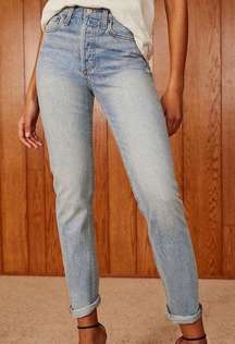 Artiza Denim Forum 27 Ex-Boyfriend Jeans Light Wash Button Fly