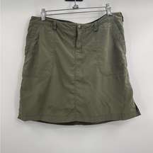 Rei co-op Womens Green Stretch Skort Active Hiking Camping Gorpcore Outdoors 8