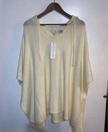 Olivia Sky sweater Poncho with hood in ivory size large