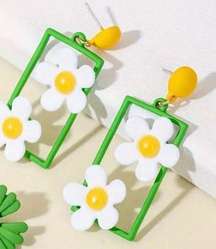 Adorable Fresh Daisy Flower Earrings