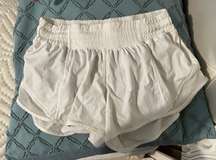 Hotty Hot Short 2.5” White