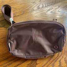 Lululemon Everywhere Belt Bag New NWT in Java Brown