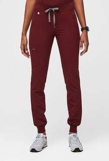 Women’s Figs Technical Collection Zamora Jogger Scrub Pants Burgundy Size M