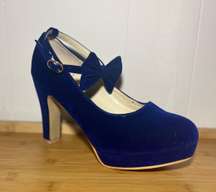 GATUXUS Platform Dress Pumps