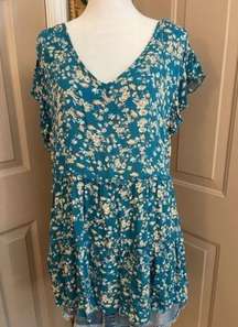 Belle du Jour Algiers blue floral tiered rayon babydoll tunic top Size L NWT