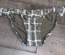 ViX Paula Hermanny Green Tie Dyed Bottoms NWOT XS