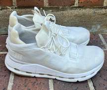 On Cloud Women’s Cloudnova White Running Shoes 8.5