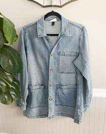 Universal Thread Women’s Size XS Oversized Denim Shirt Jacket Blue