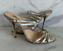 OSCAR DE LA RENTA Hudson Platine Metallic Silver Leather Sandals Heels Sz 37/7