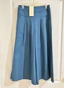 NWT Wide Leg Copped Pants