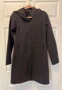 Lulululemon Size 4 Womens Rain Jacket Black Long Hooded Zip Up Solid