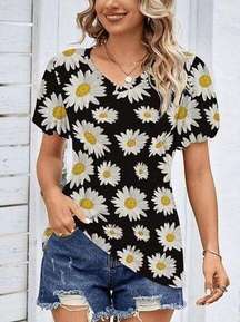 Women's Black & Yellow Daisy V-Neck Tee S #3324-B3