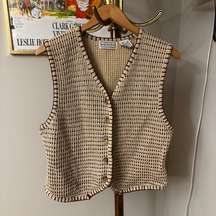 Womens vintage button up sweater vest by Arizona size medium