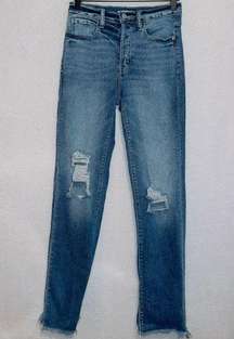 Willow & Root Light Wash Denim Frayed Hem High Rise Button Fly Mom Fit Jeans 24