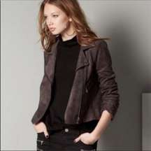 ASTR the label chocolate faux suede Moto jacket size M