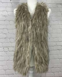 EUC  Collection Gray Beige Long Faux Fur Chunky Cable Knit Cozy Boho Vest S