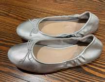 American Eagle  Metallic Ballet Flats with Bow Accent Size 5