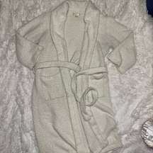 Barefoot Dreams Ivory / White Size 1 Chic Cozy Robe with Strap