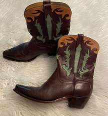 Charlie 1 Horse Cowboy Boots size 7B excellent condition please see all photos