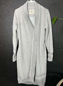 #120 ugg bathrobe size small grey b13