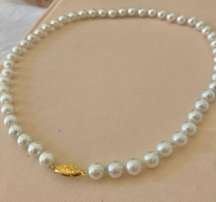 Vintage “Sappho” White Pearl Marquis Necklace Gold Tone Fishhook Classic Femme