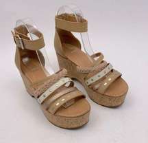Frye Leather/Cork Wedge Sandals Color Tan/ Brown SZ 6. NWOT