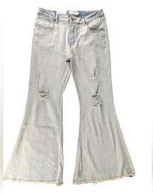 Umgee Distressed Raw Hem Ultra Wide Flare Light Wash Jeans - Juniors Size 9