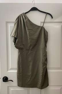 | NWOT | One Shoulder Asymmetrical Dress | M | Olive | CD01234