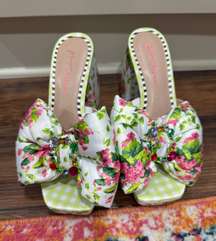 possie heeled sandal