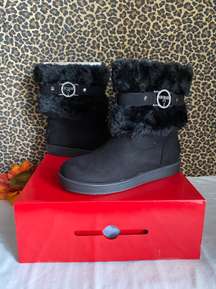 Alaina Faux-Shearling Cuff Boots | 6.5 |