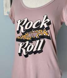 Rock N Roll Thunder Bolt Leopard Print Scoop Neck Tee Shirt Blush Pink  Medium